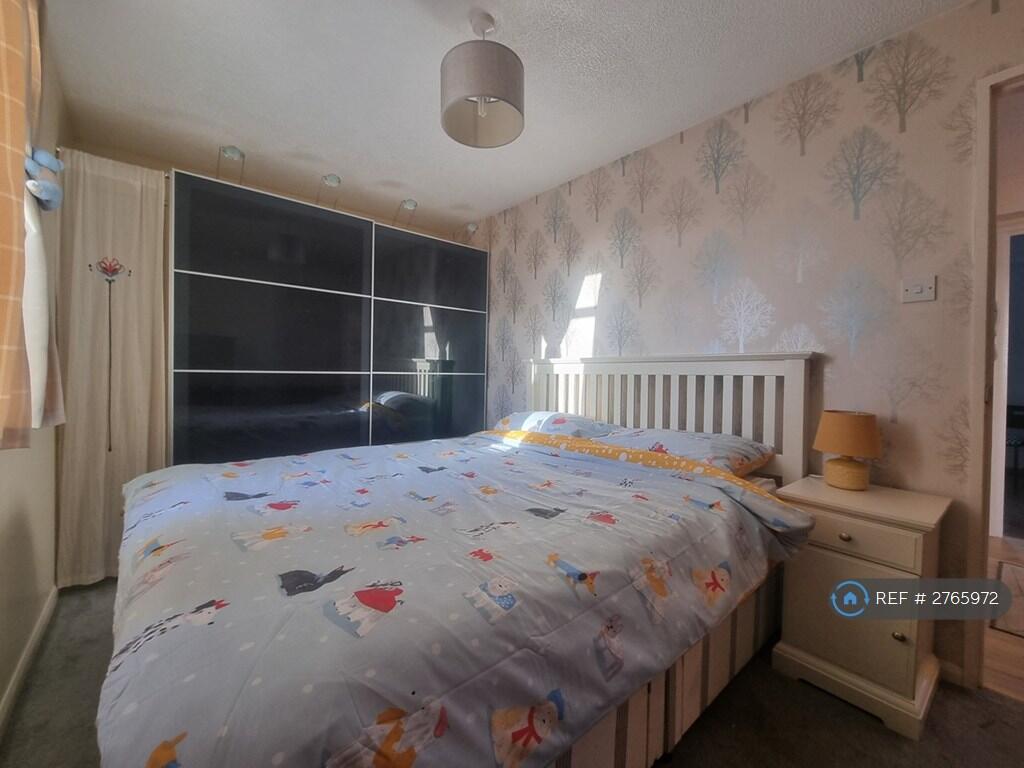 Whitehall Place, Aberdeen, AB25 photo 3