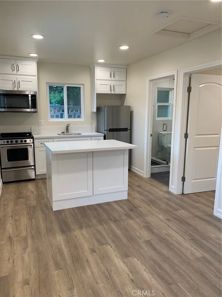 Additional image 10 of 325 Sturtevant Dr., Sierra Madre, CA 91024