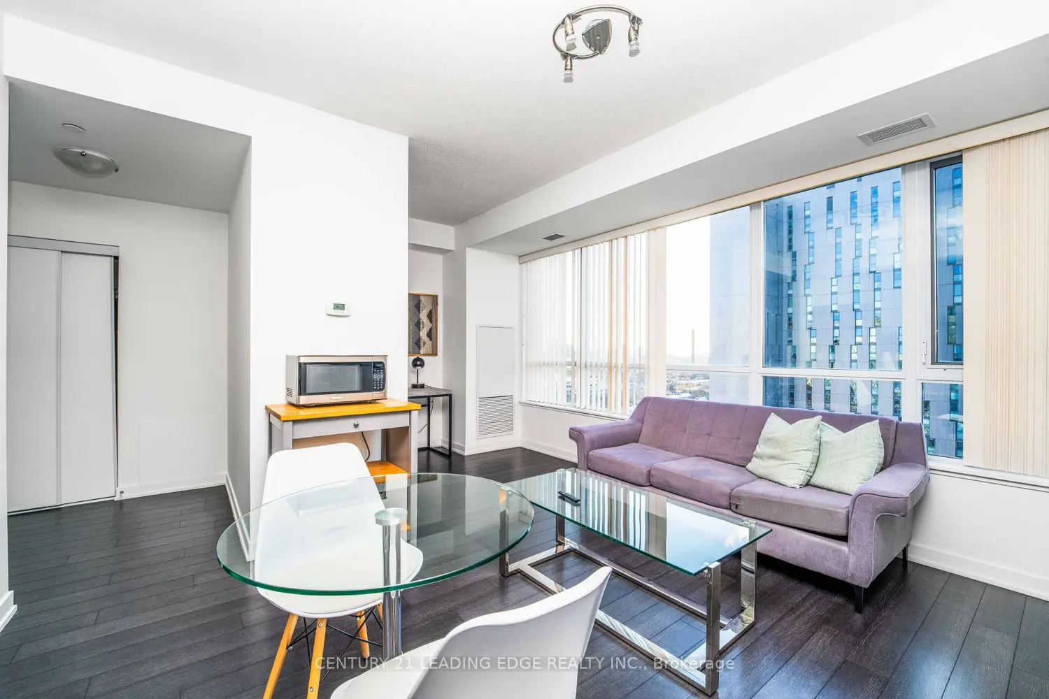 Additional image 4 of 181 Huron Street 1605