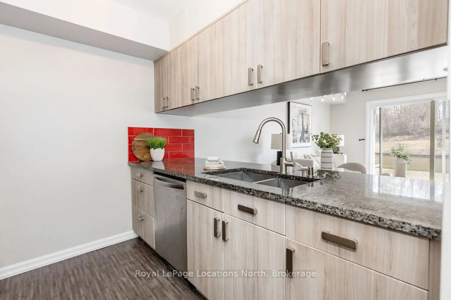 Additional image 7 of 11 Laguna Parkway 41