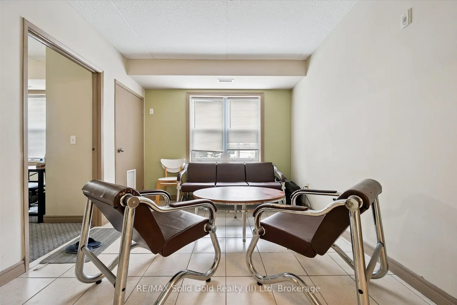 Additional image 14 of 271 Lester Street 203