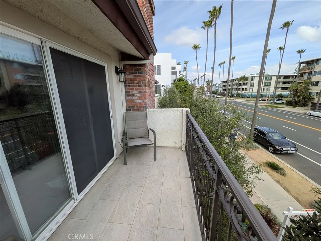 Additional image 42 of 1209 S Catalina Avenue, Redondo Beach, CA 90277