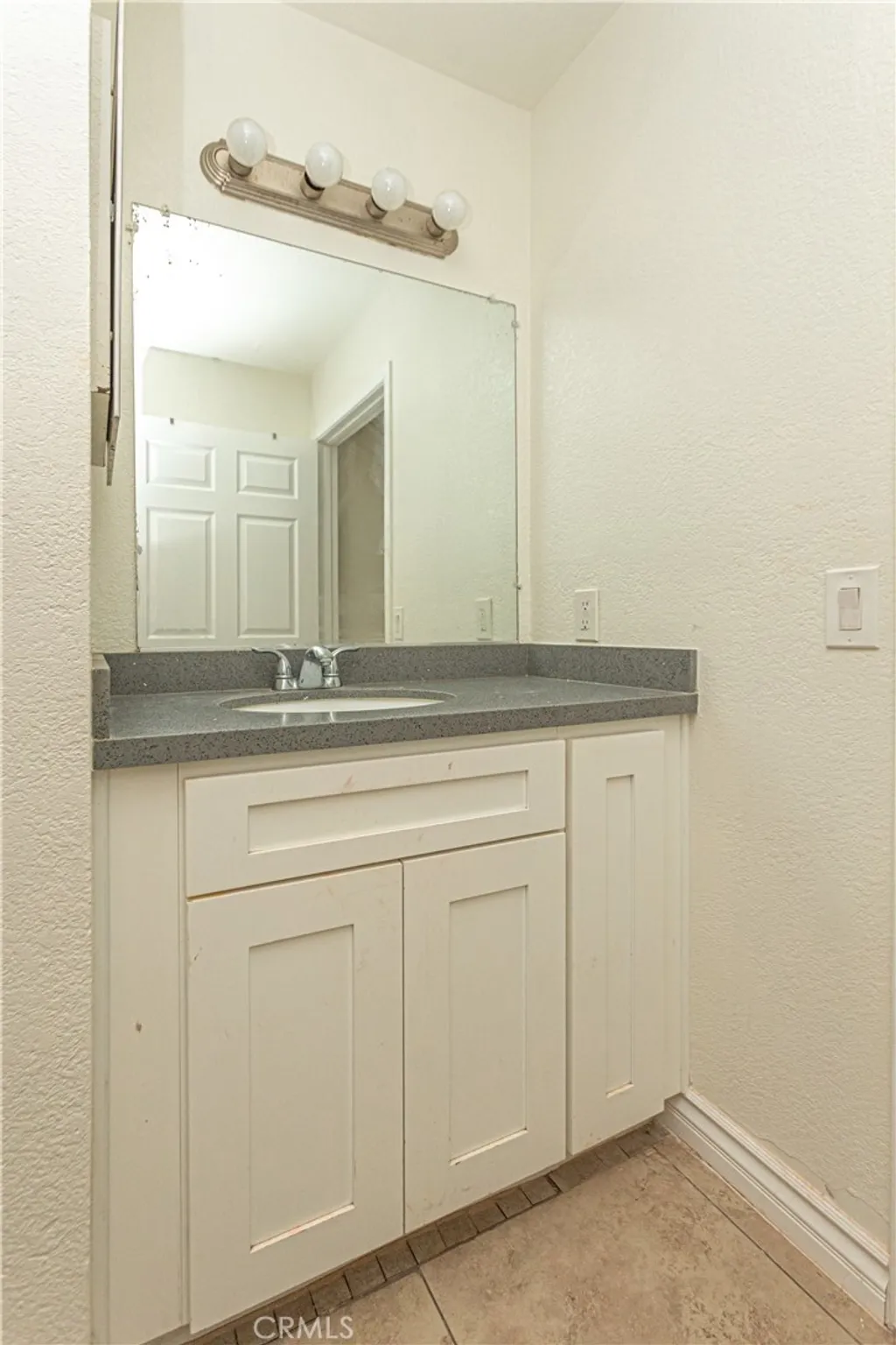 Additional image 10 of 1265 Kendall Dr, San Bernardino, CA 92407