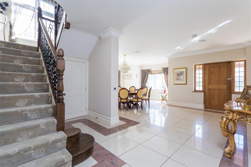 Additional image 3 of 5 bed detached house for saleTheobald Road, Bowdon WA14