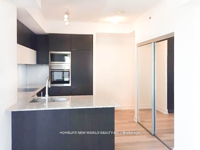 Additional image 3 of 2703-318 Richmond Street W, Toronto, ON, M5V 1X2