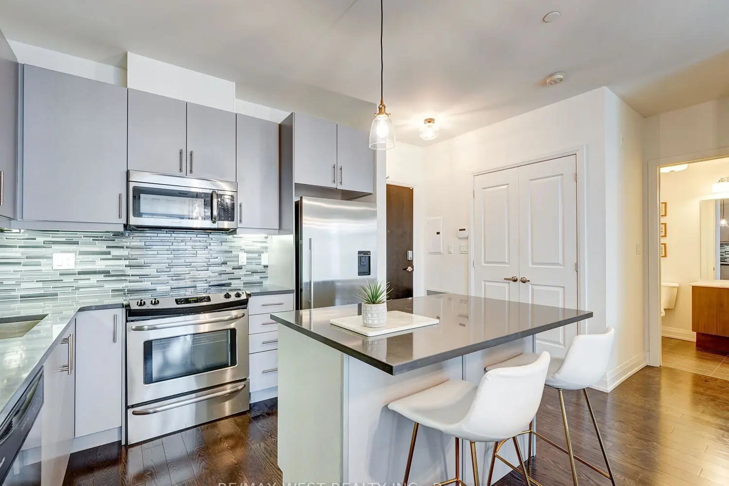 Additional image 10 of 15277 Yonge Street 503