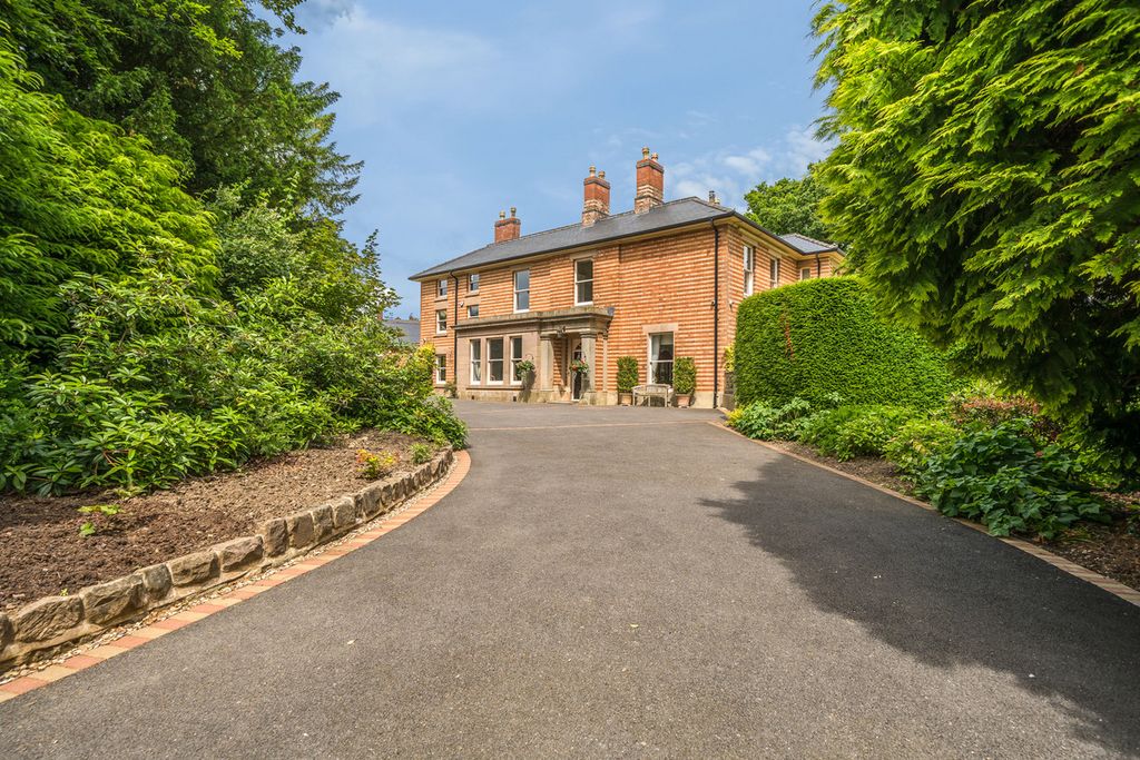 Additional image 2 of 6 bed detached house for saleChurch Road, Quarndon DE22