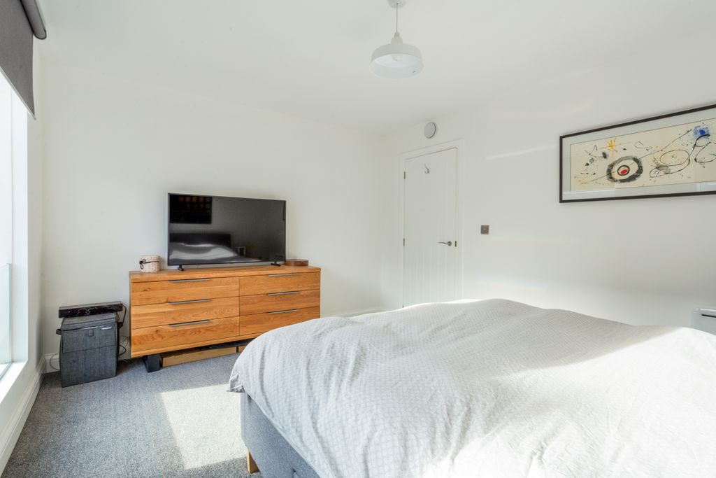Additional image 7 of 2 bed flat for saleBewick Mews, Hungerford RG17