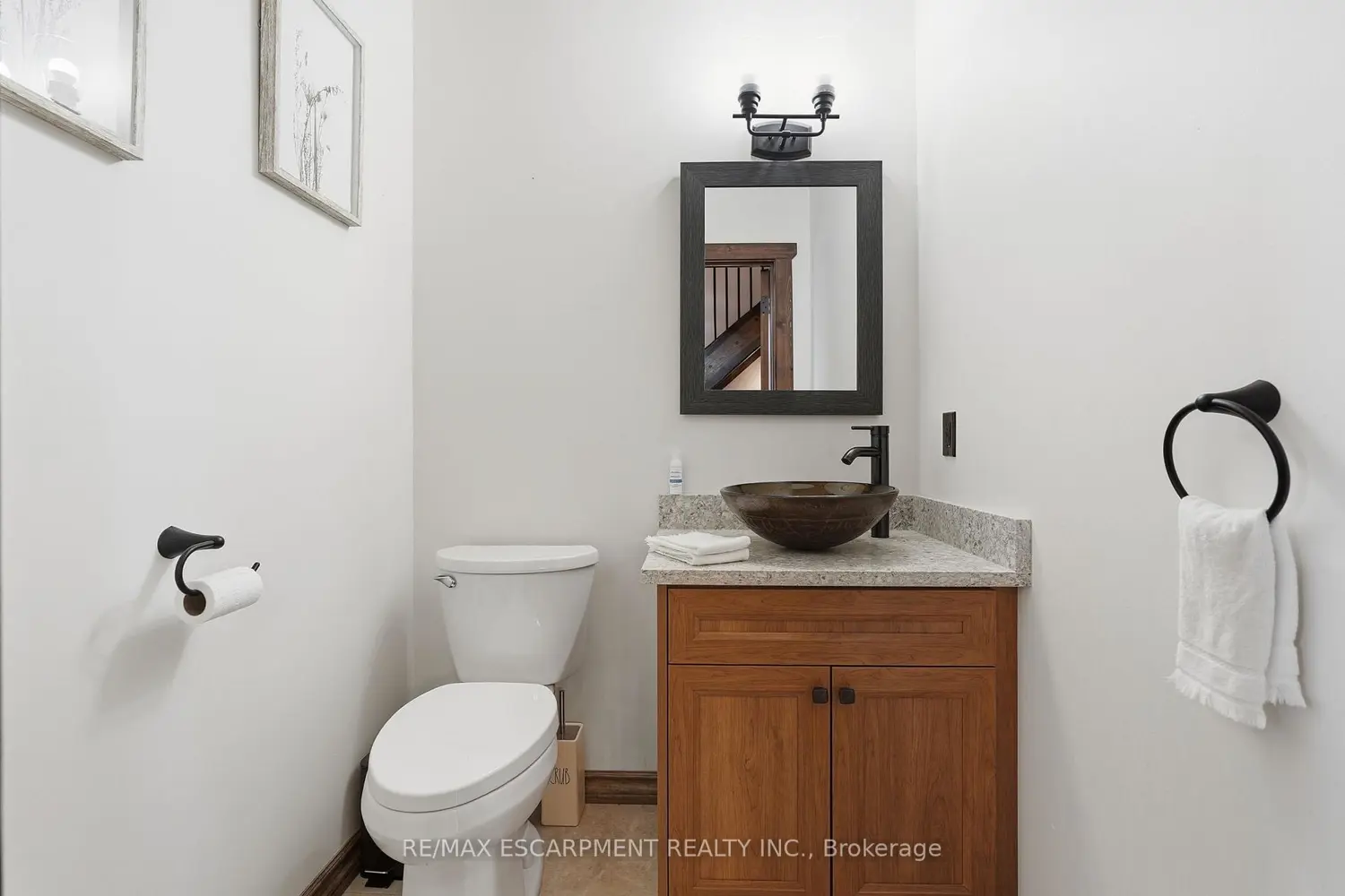 Additional image 9 of 124288 Southgate Road 12