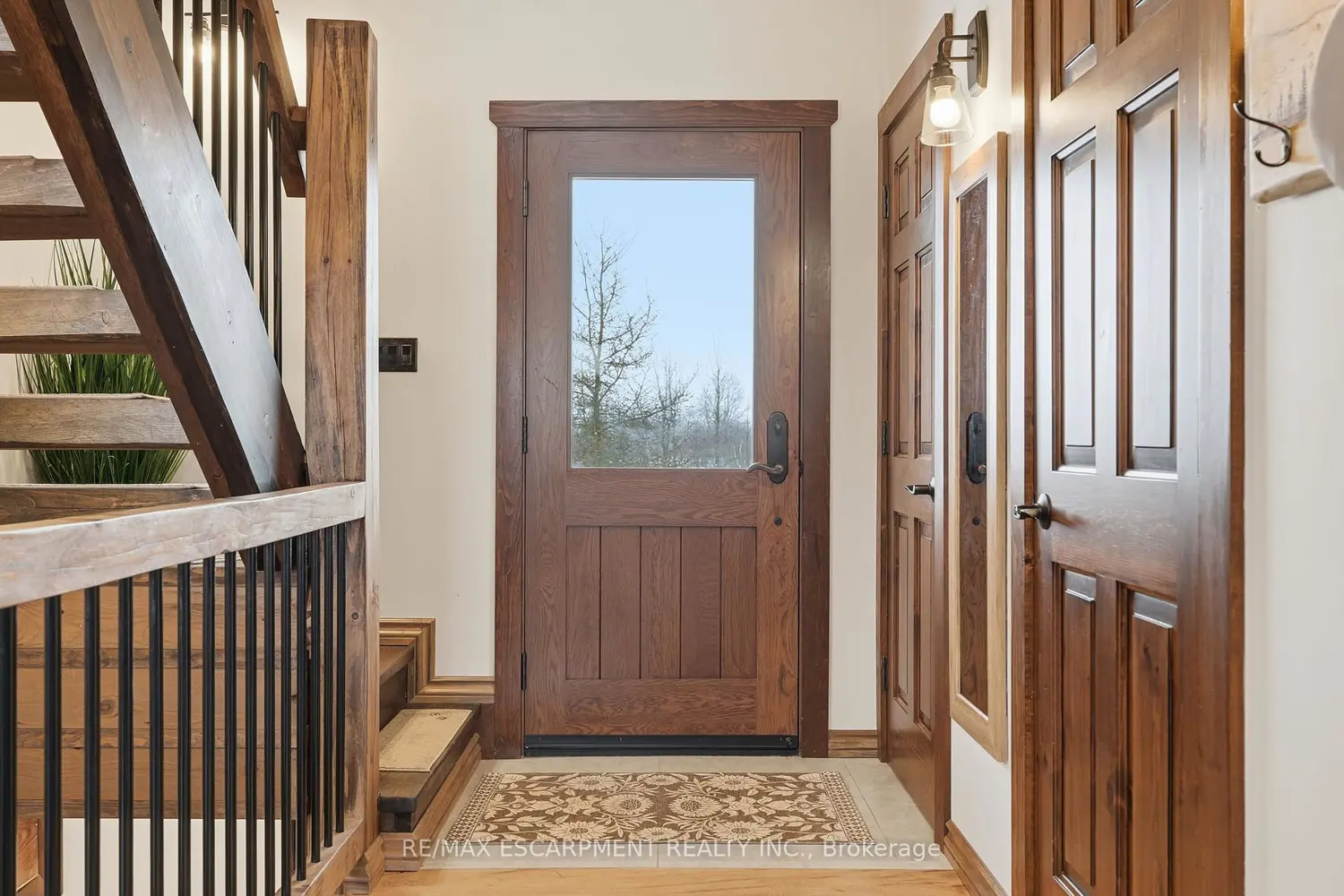 Additional image 4 of 124288 Southgate Road 12