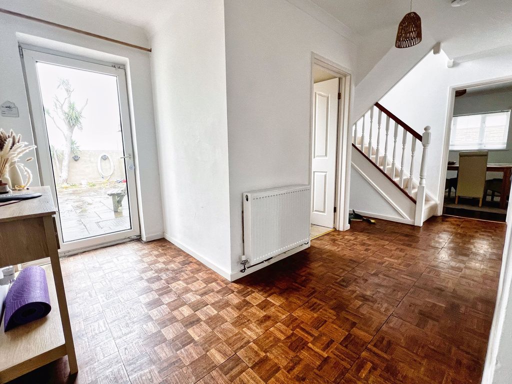 Additional image 15 of 4 bed detached house for salePintail Close, Porthcawl CF36