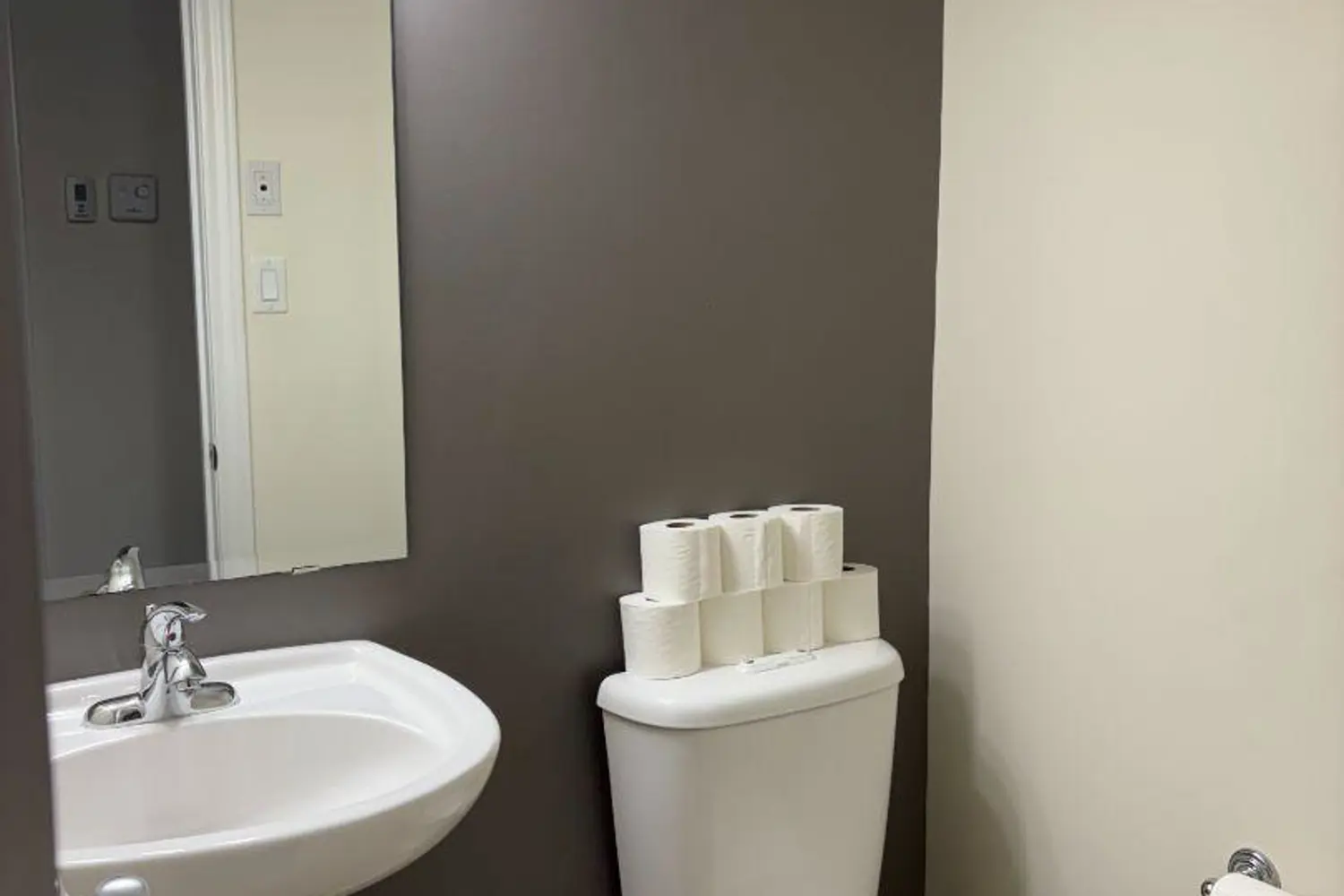 Additional image 15 of 313 Cresthaven Drive Unit 6