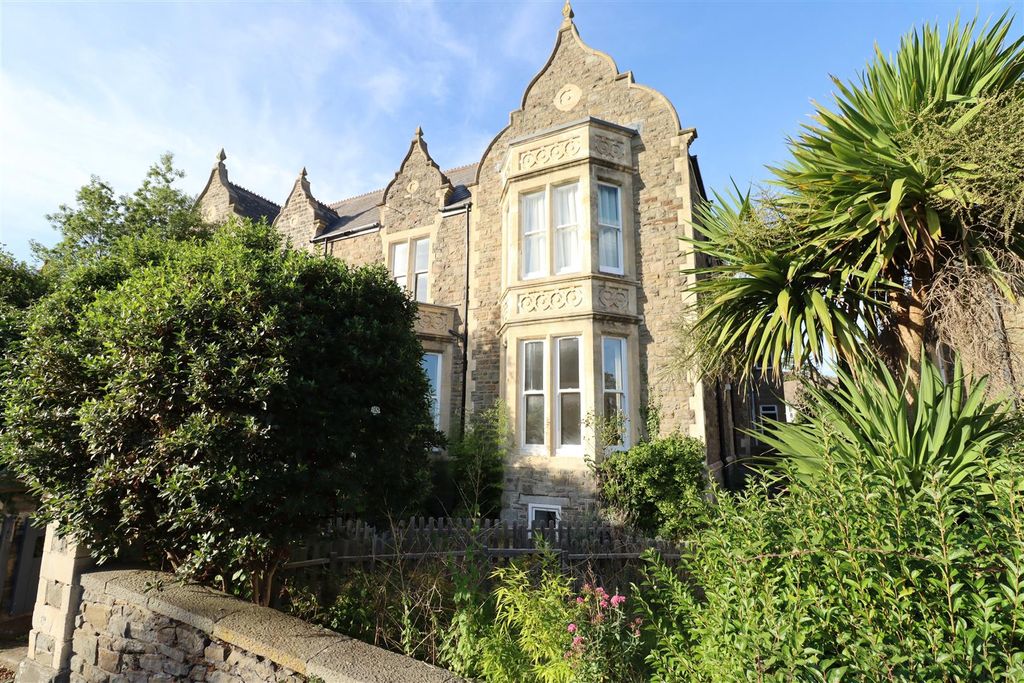 Additional image 2 of 3 bed flat for saleSt. Johns Road, Clevedon BS21
