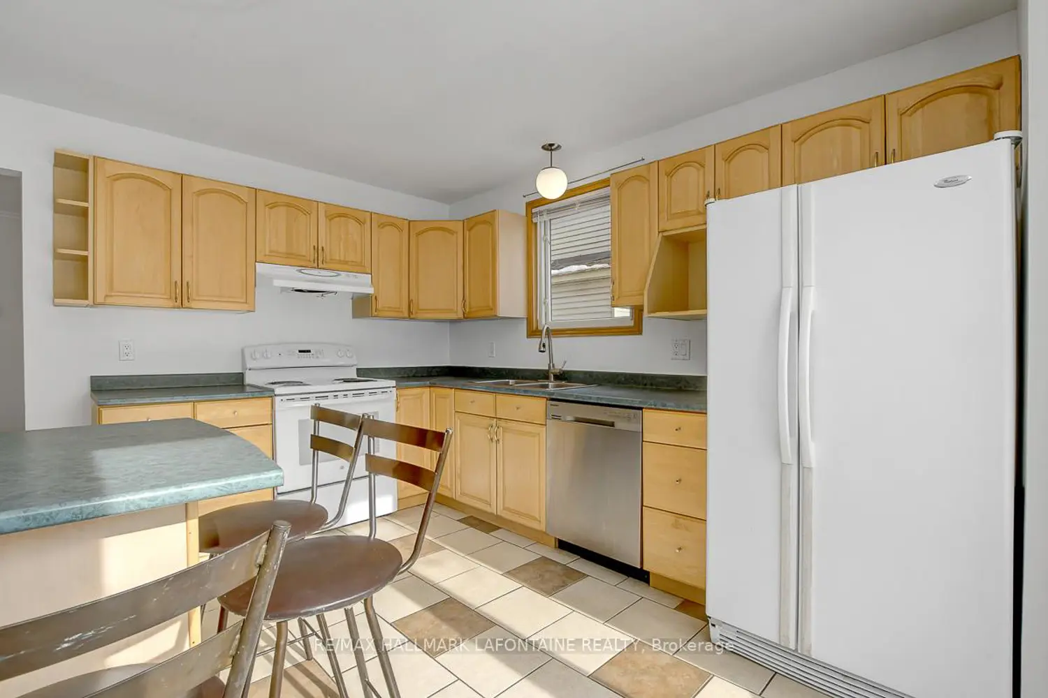 Additional image 8 of 6128 Vineyard Drive