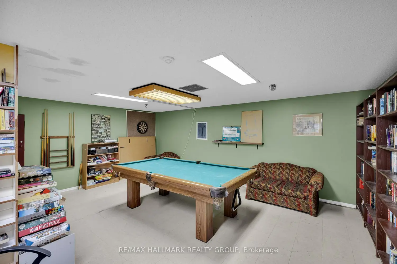 Additional image 17 of 1285 Cahill Drive 2005