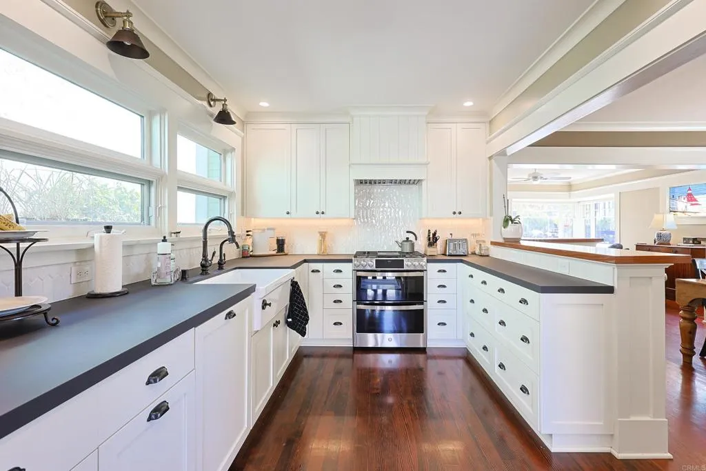 Additional image 15 of 576 E, Coronado, CA 92118