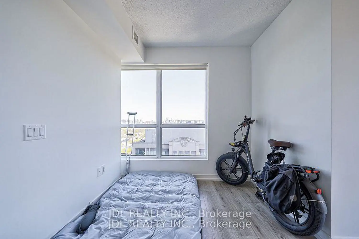 Additional image 4 of 395 Bloor Street 1608