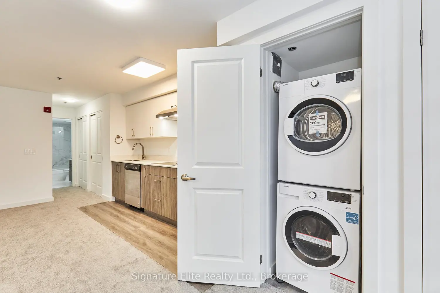 Additional image 10 of 45 Connaught Avenue 203