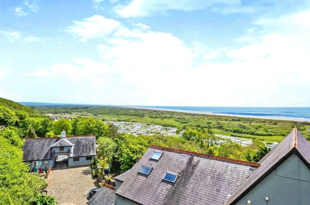 Additional image 7 of 2 bed flat for saleApt 6 (20) Coastal View, Pendine, Carmarthen SA33