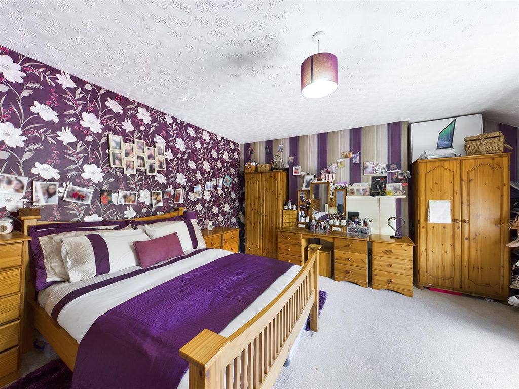 Additional image 12 of 9 bed property for saleRegent Street, Llangollen LL20