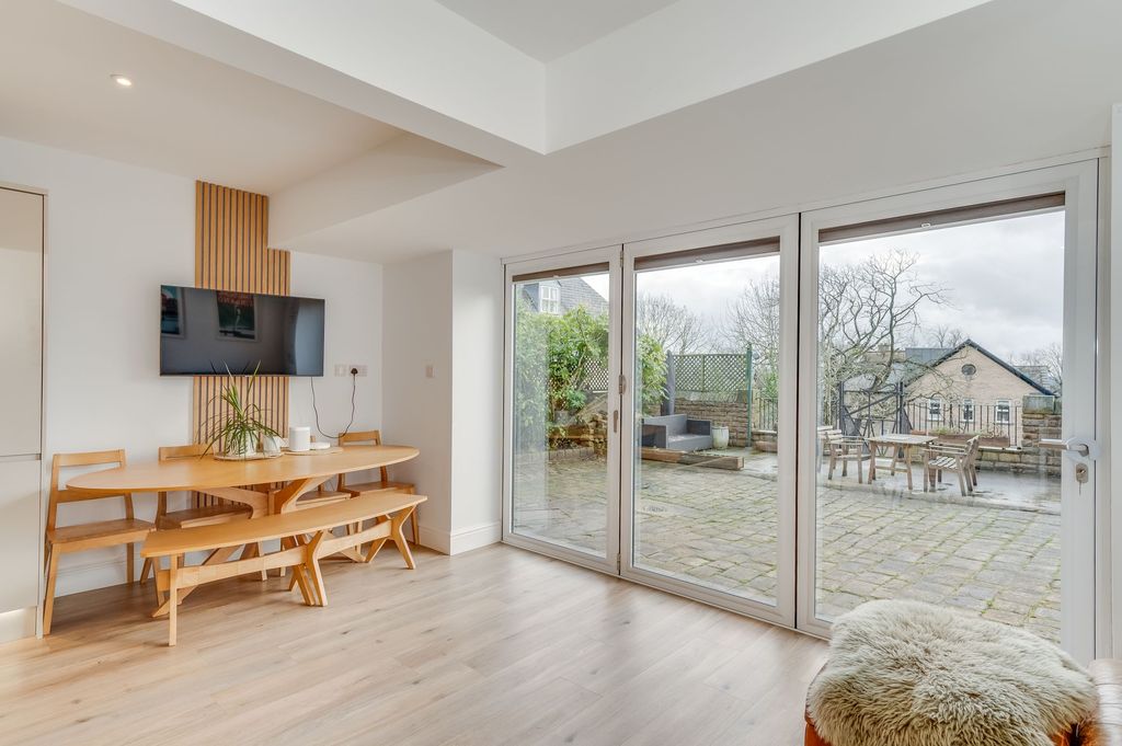 Additional image 13 of 4 bed detached house for saleManchester Road, Crosspool S10