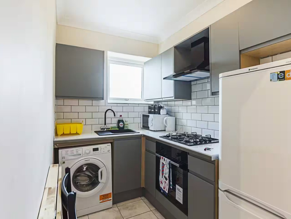 Additional image 2 of Room in a Shared Flat, North End Road, W14, N1 7GU