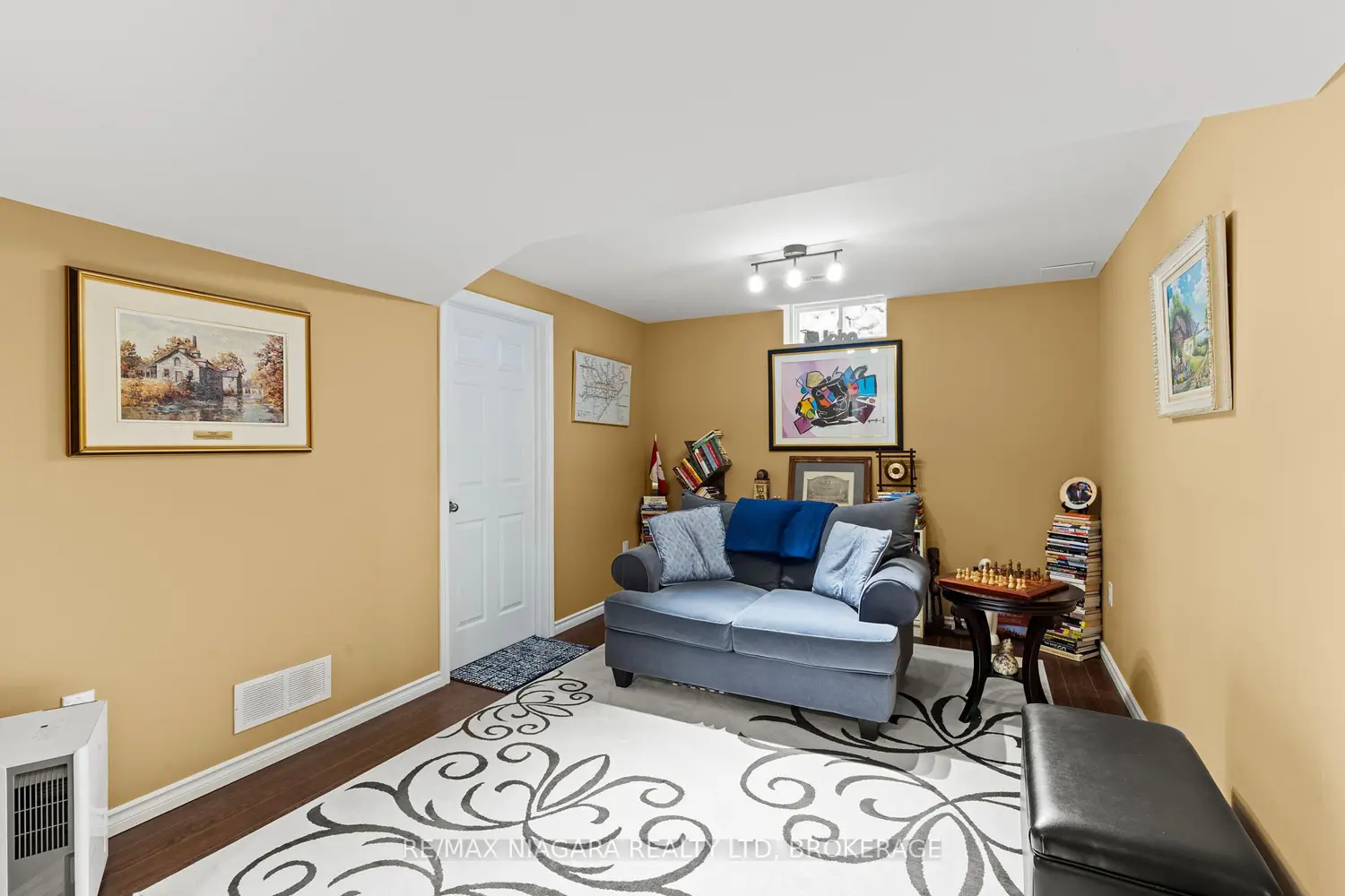 Additional image 14 of 7728 Shaw Street