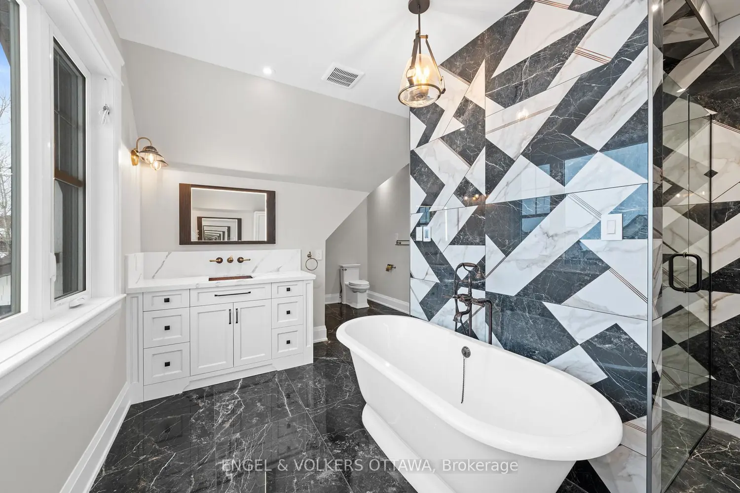 Additional image 11 of 432 Ashbee Court