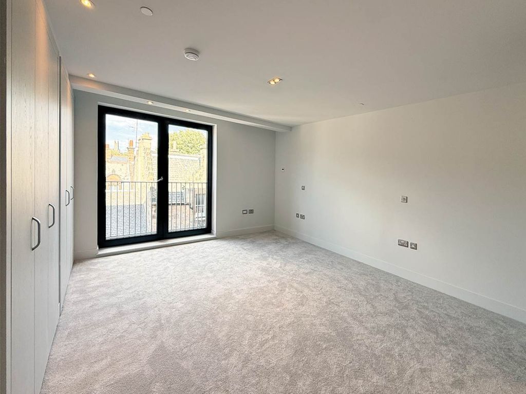 Additional image 5 of 4 bed town house for saleSunbury Mews, Edinburgh EH4