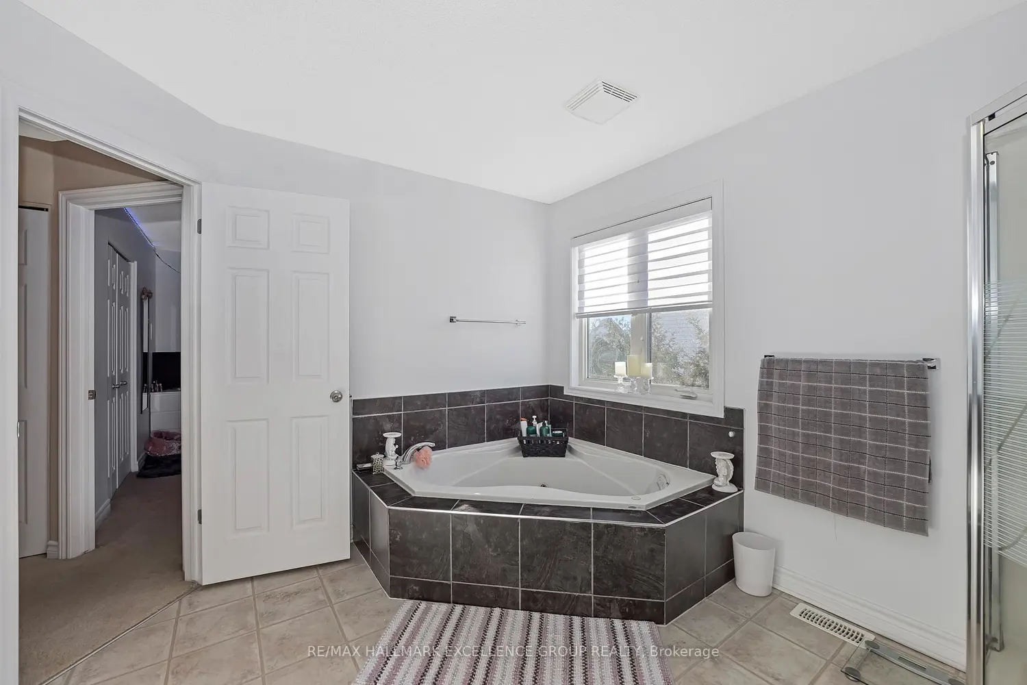 Additional image 10 of 386 Jasper Crescent