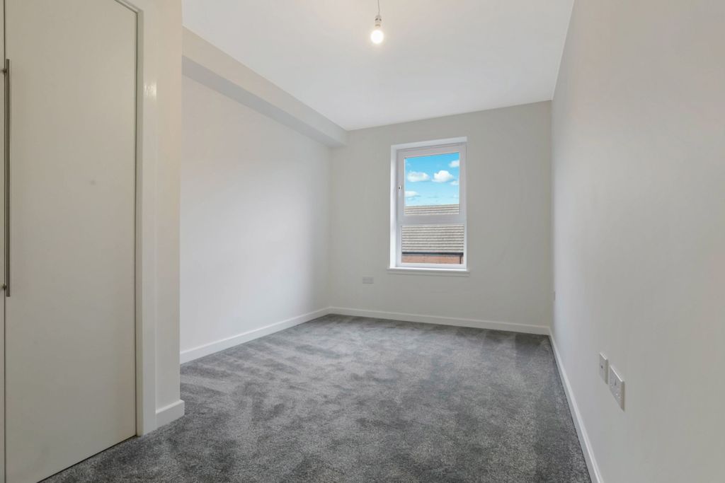 Additional image 11 of 3 bed flat for saleFlat 55 Canal Quarter, Winchburgh EH52