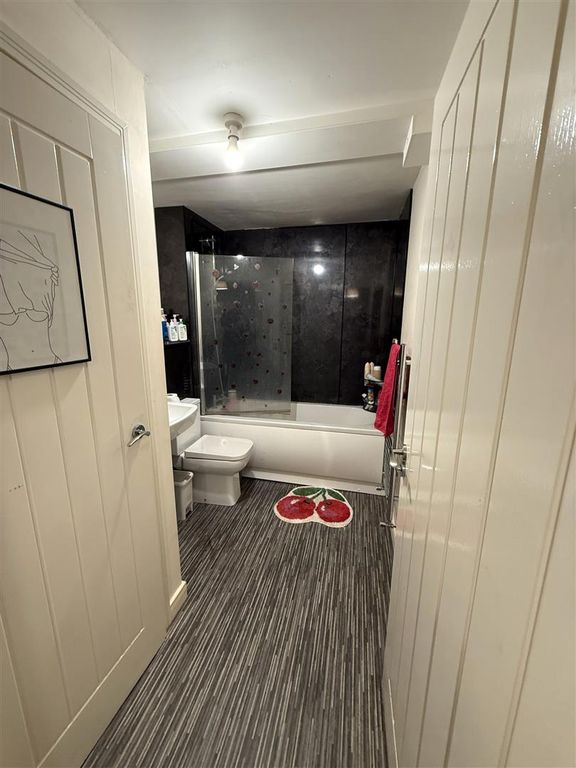 Additional image 5 of Property for sale104–106 Beverley Road, Hull HU3