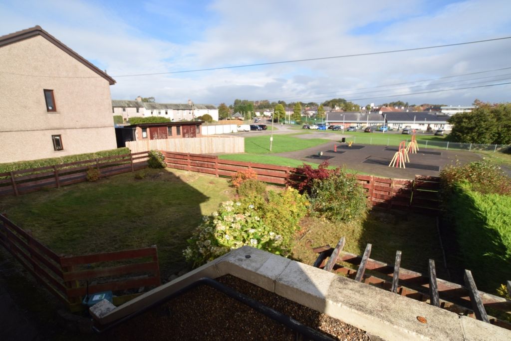 Additional image 13 of 3 bed flat for sale27 Priestlands Drive, Dumfries DG2