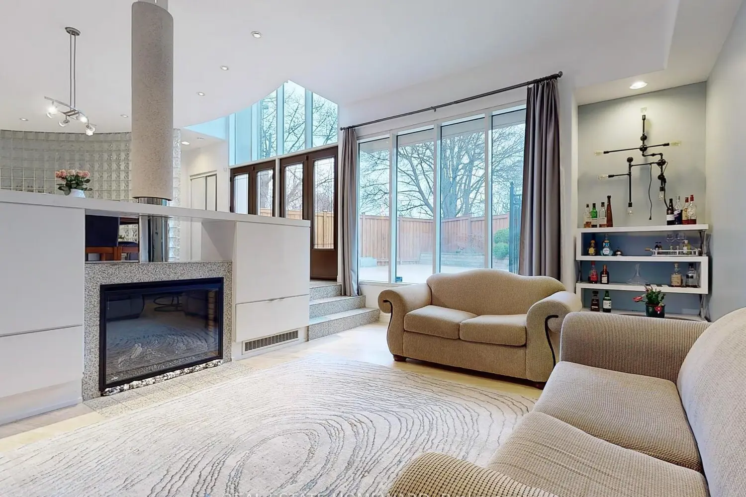 Additional image 6 of 128 Laurentide Drive