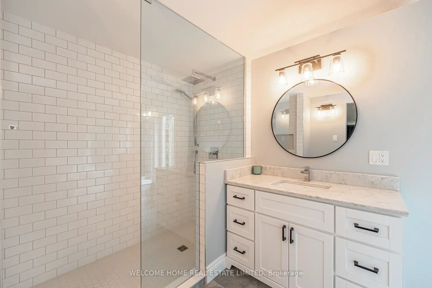 Additional image 11 of 8071 4Th Line