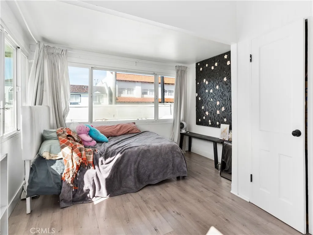 Additional image 29 of 424 S Pacific Coast Highway, Redondo Beach, CA 90277