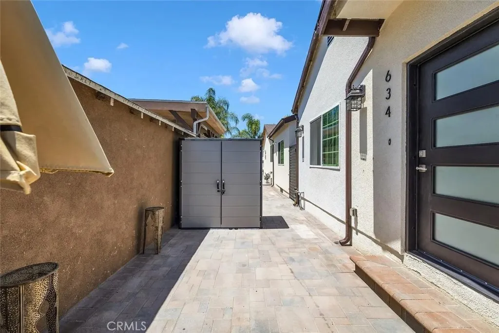 Additional image 3 of 634 E Valencia Avenue, Burbank, CA 91501