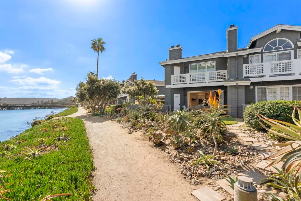 Additional image 29 of 2923 Sandy Pointe Unit 8, Del Mar, CA 92014