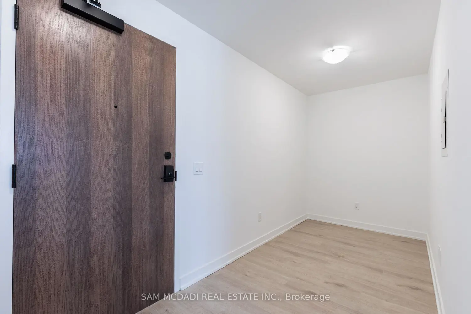 Additional image 2 of 1035 Southdown Road 1503