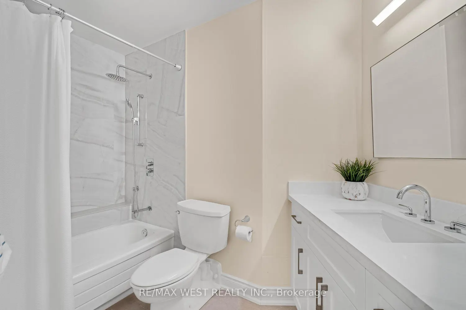 Additional image 13 of 1300 Bloor Street #1012