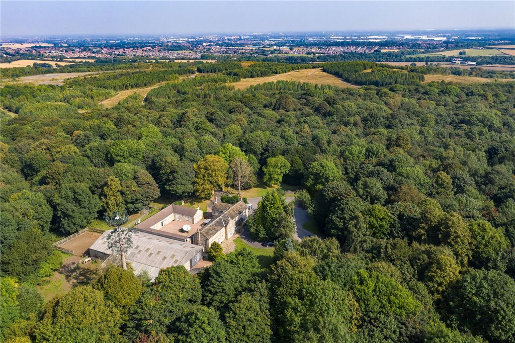 Additional image 2 of Equestrian for saleEdlington Wood House, Edlington, Doncaster, South Yorkshire DN12