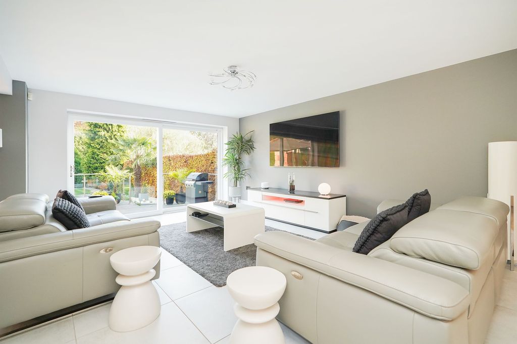 Additional image 9 of 5 bed detached house for saleWhirlow Park Road, Sheffield S11