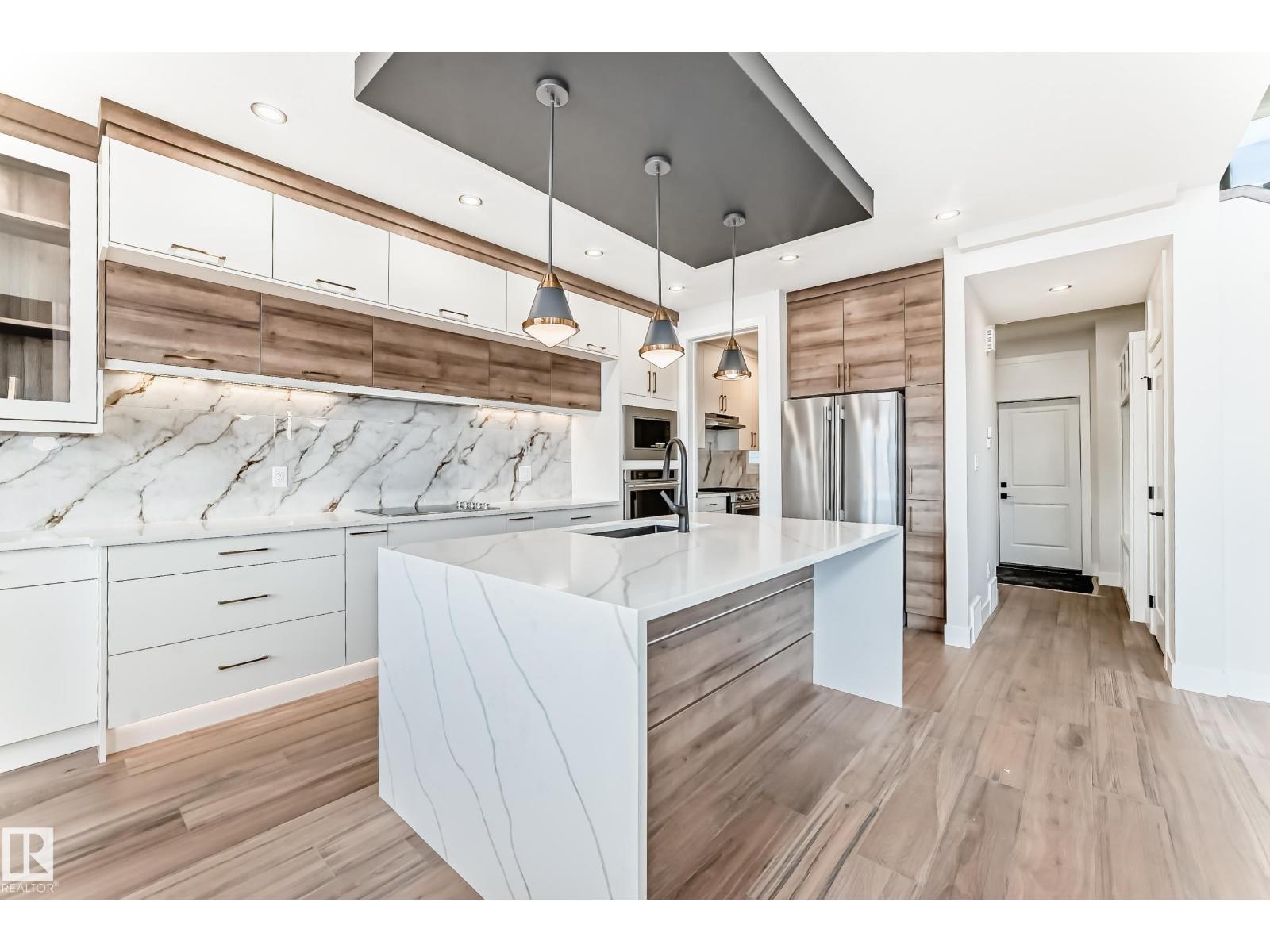 Additional image 6 of 7665 Kimiwan Crescent SW, Edmonton, AB, T6W5W2