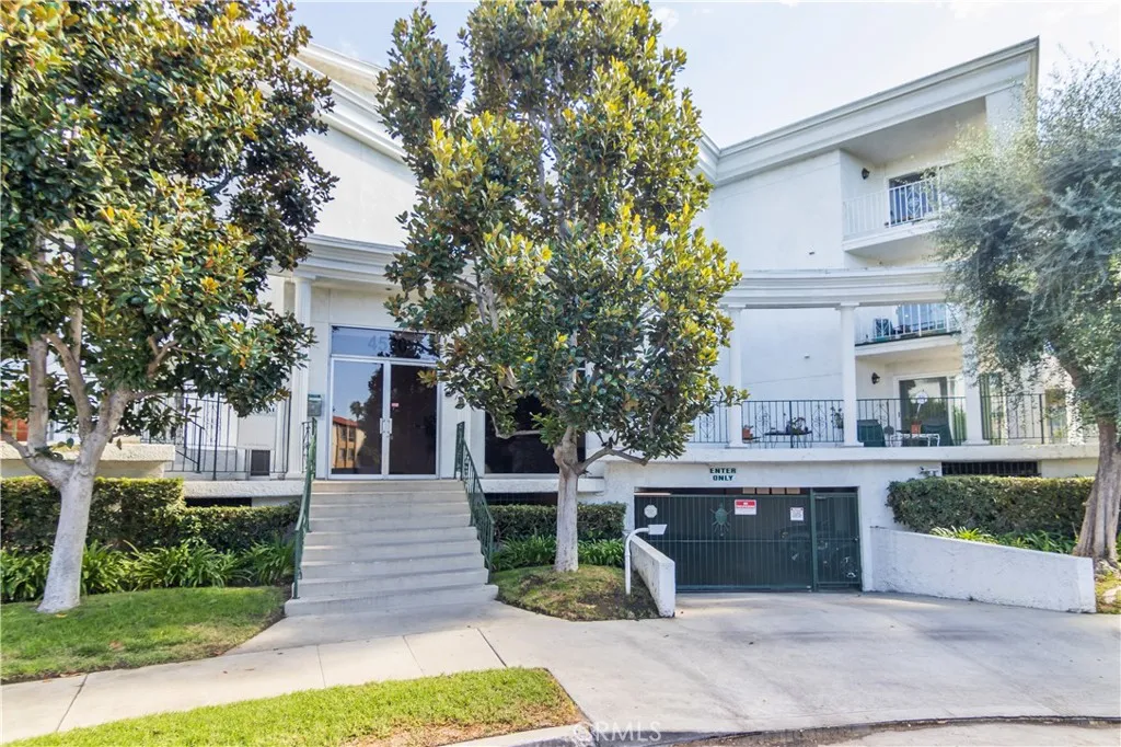 Additional image 2 of 4520 Natick Ave, Sherman Oaks, CA 91403