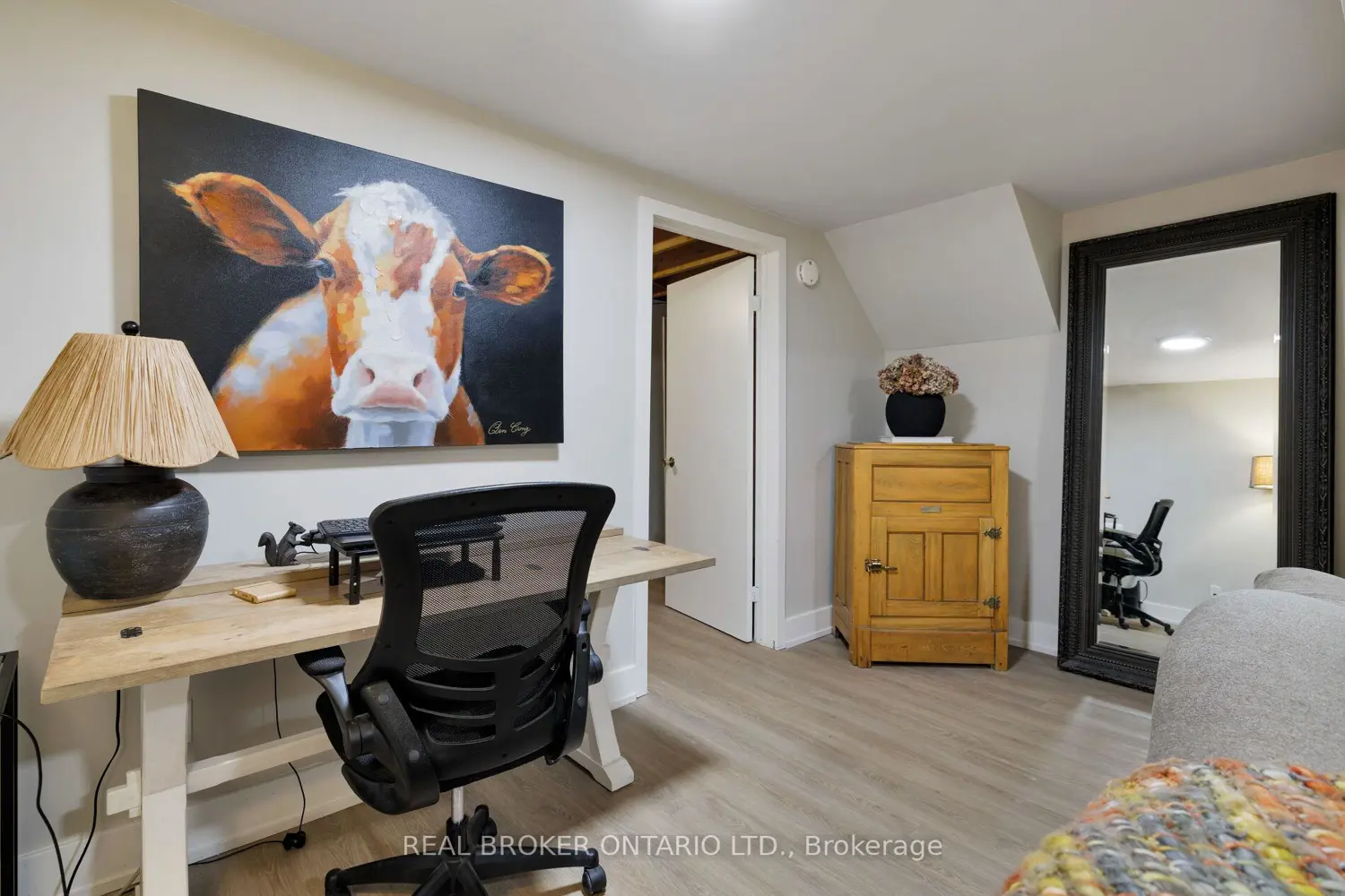 Additional image 18 of 61 Sarah Lane 23