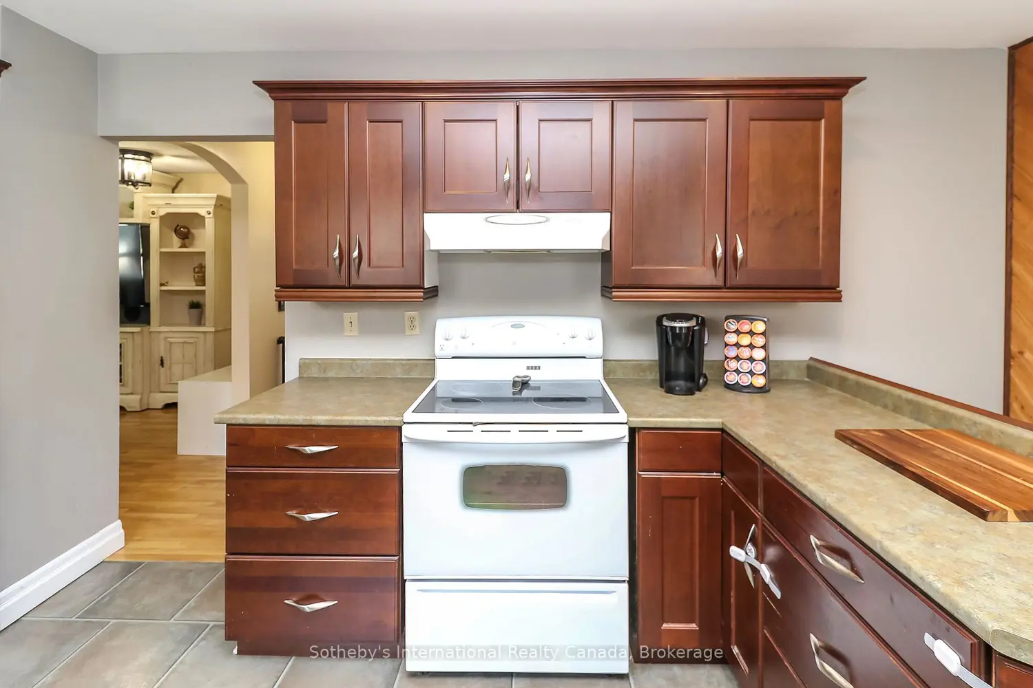 Additional image 10 of 33 Parkwood Drive