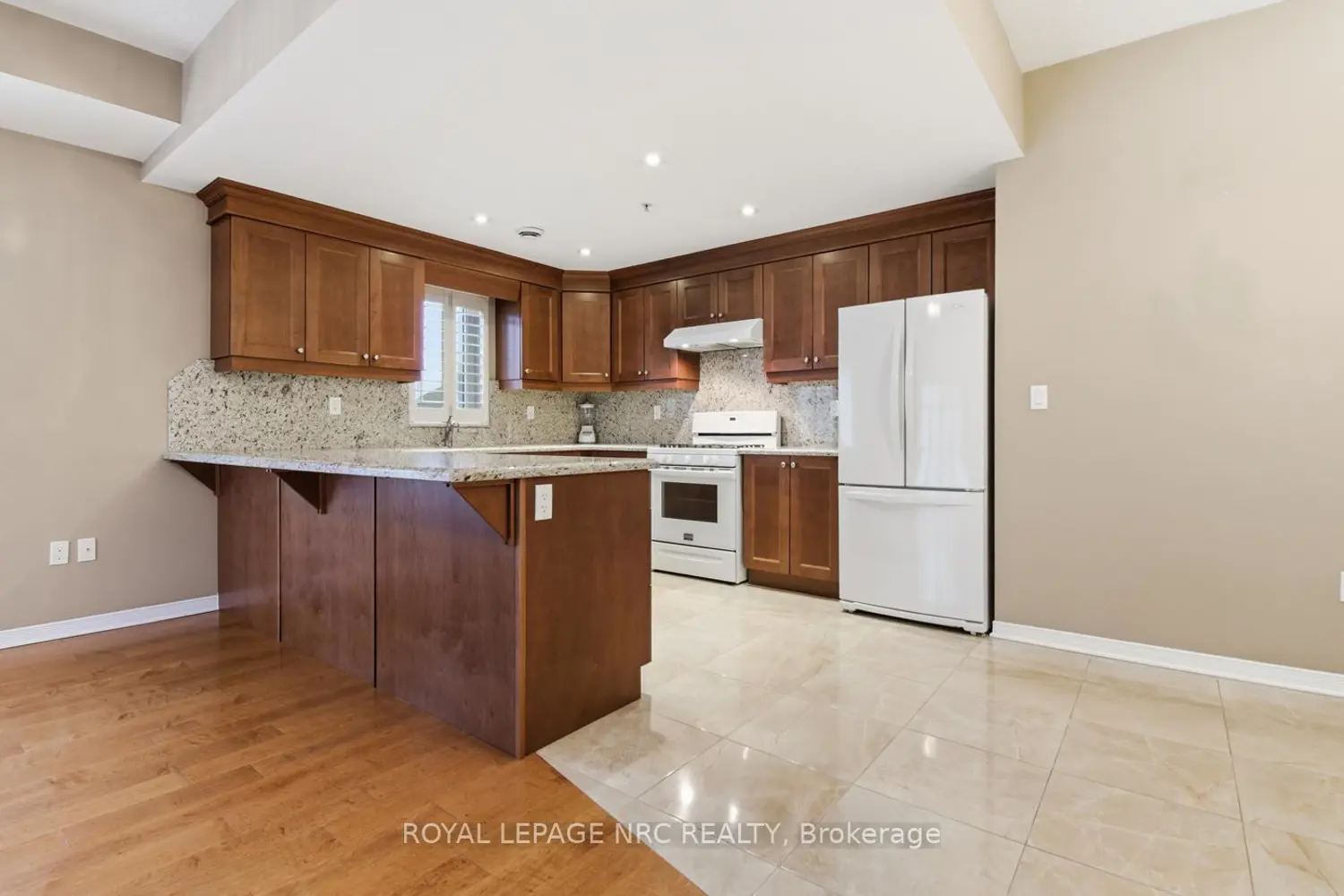 Additional image 3 of 16 Sullivan Avenue 203