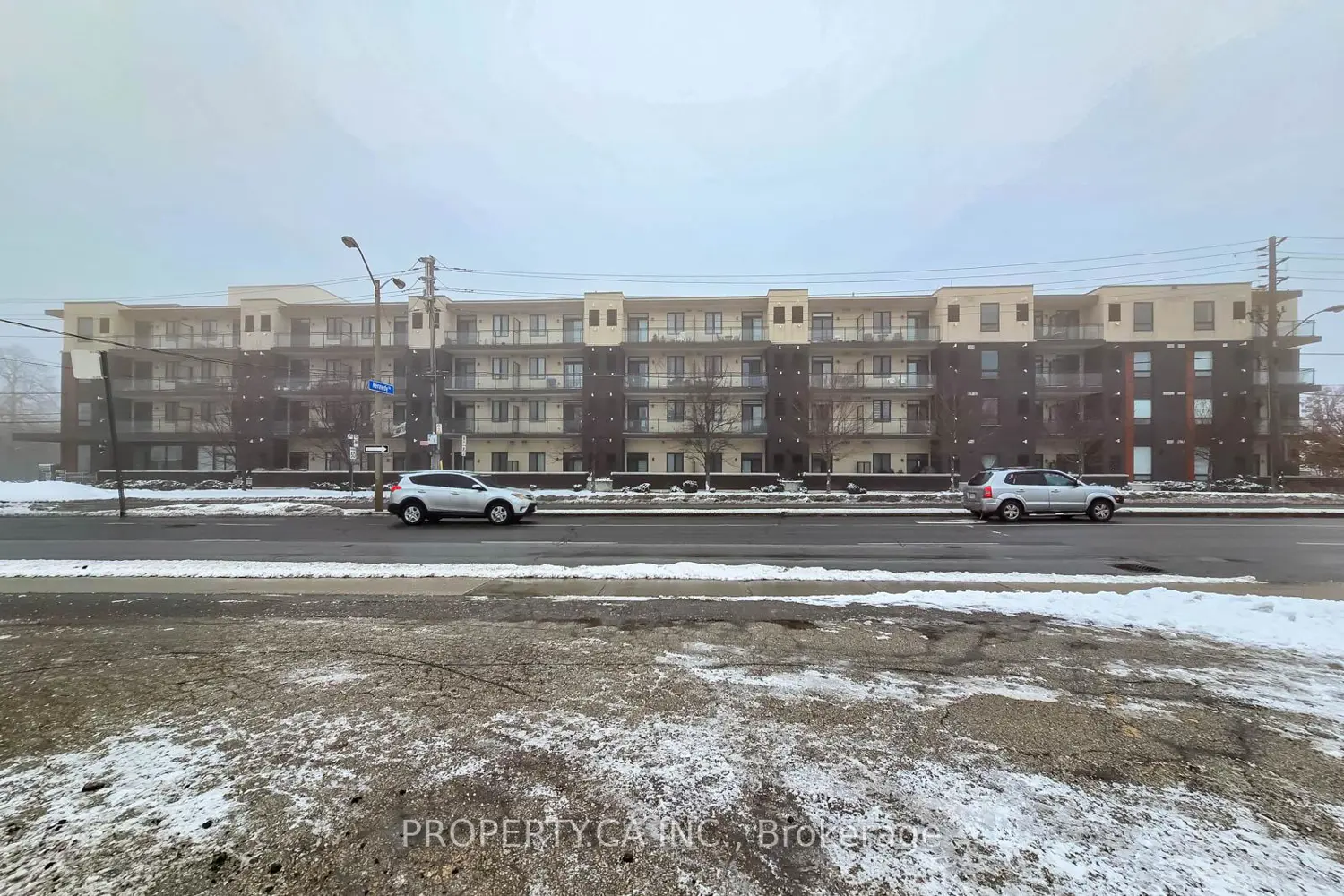 Additional image 20 of 3560 St Clair Avenue 424