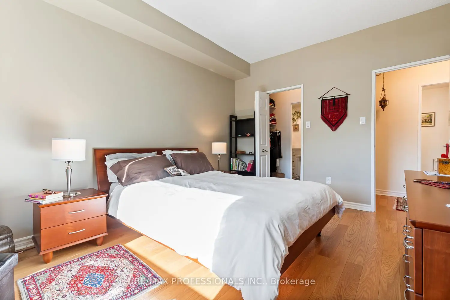 Additional image 14 of 86 Gloucester Street 503