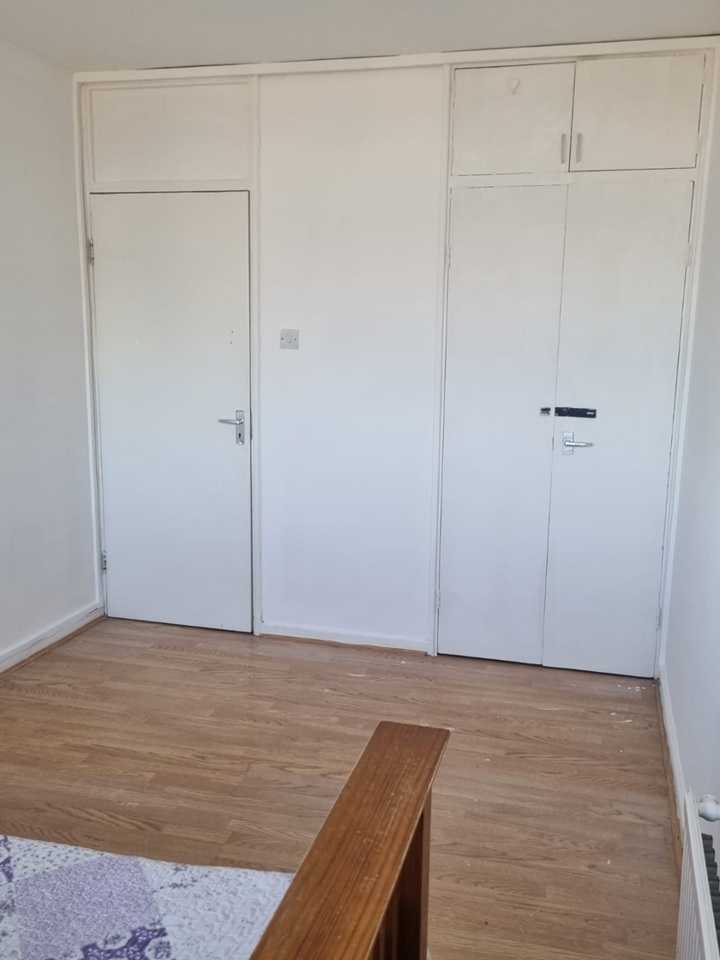 Additional image 4 of Room in a Shared Flat, John Kennedy House, SE16, N1 7GU